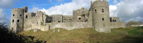 Panoramic view of Pembroke Catles